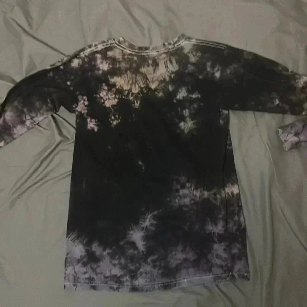Aaliyah tie dye shirt size s - Picture 3 of 3
